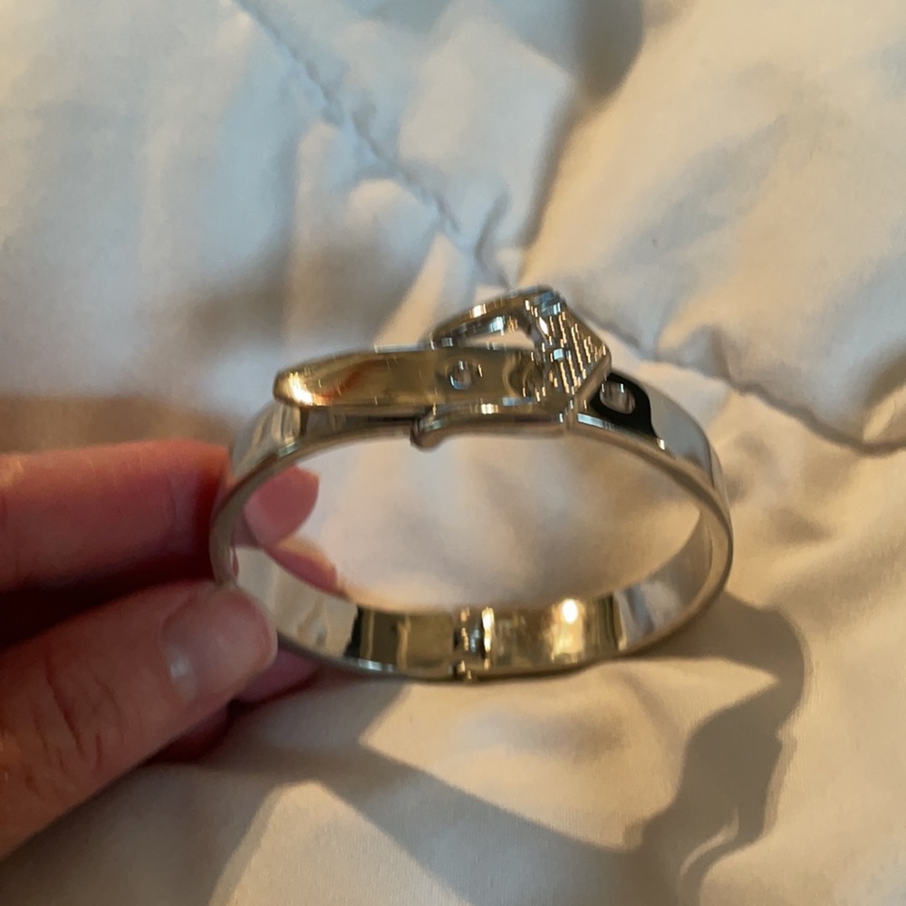 Silver Belt Bracelet - Picture 3 of 4